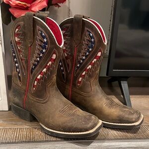 Boys Brown Western Cowboy Boots with American Flag Design